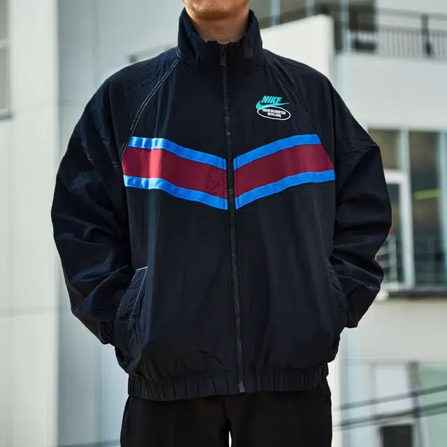 Nike Logo