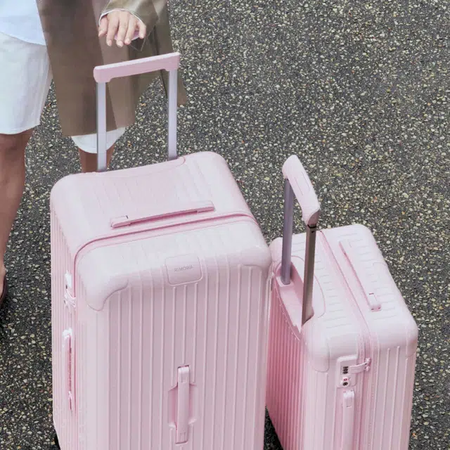 RIMOWA ESSENTIAL PC 21