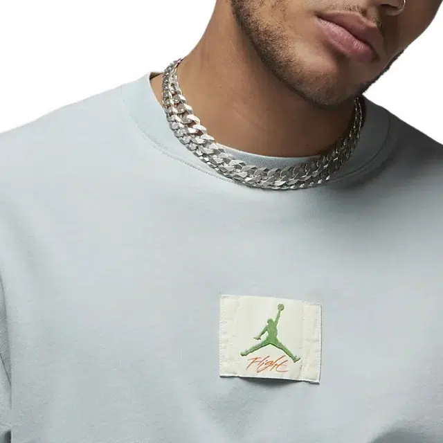 Jordan TITAN Logo T