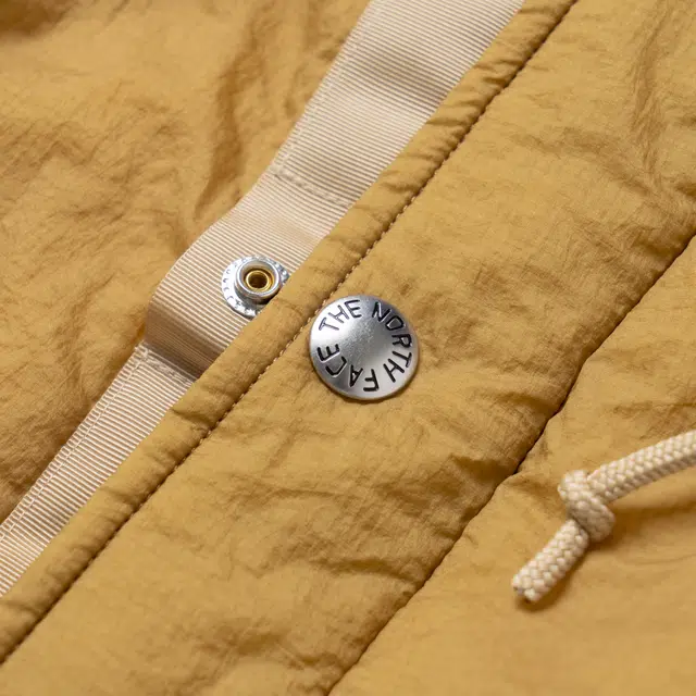 GUCCI x THE NORTH FACE GUCCI x THE NORTH FACE Logo