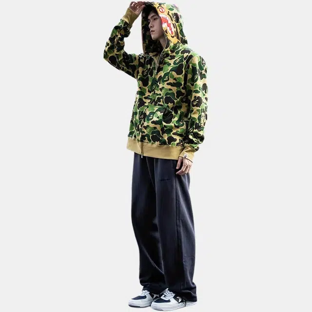 A BATHING APE FW24 Camo Tiger Zip Hoodie