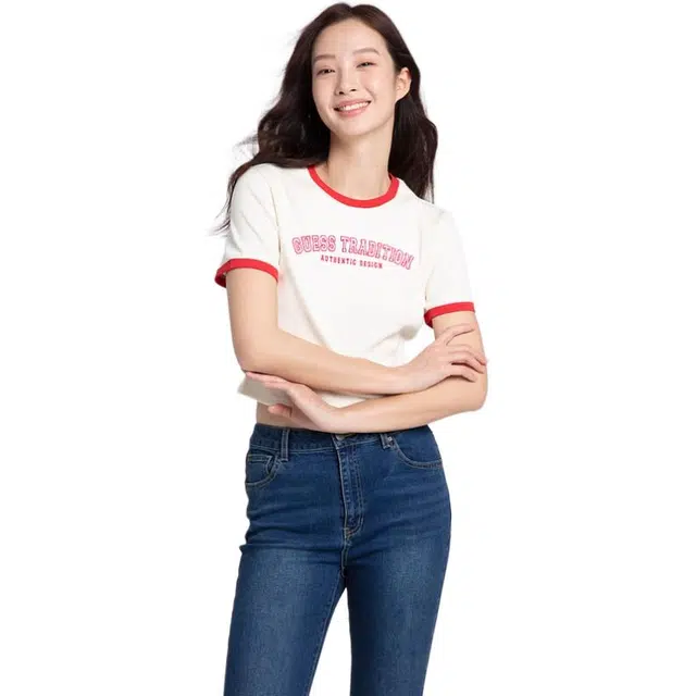 GUESS T