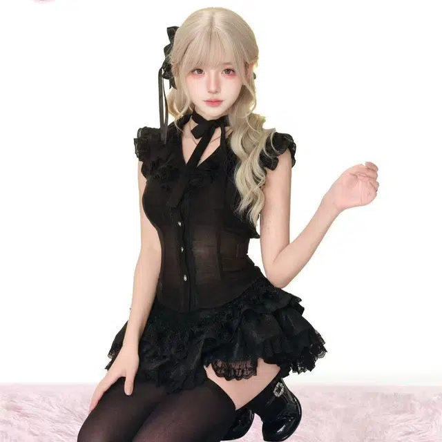 Kiki Clothing Boutique y2k