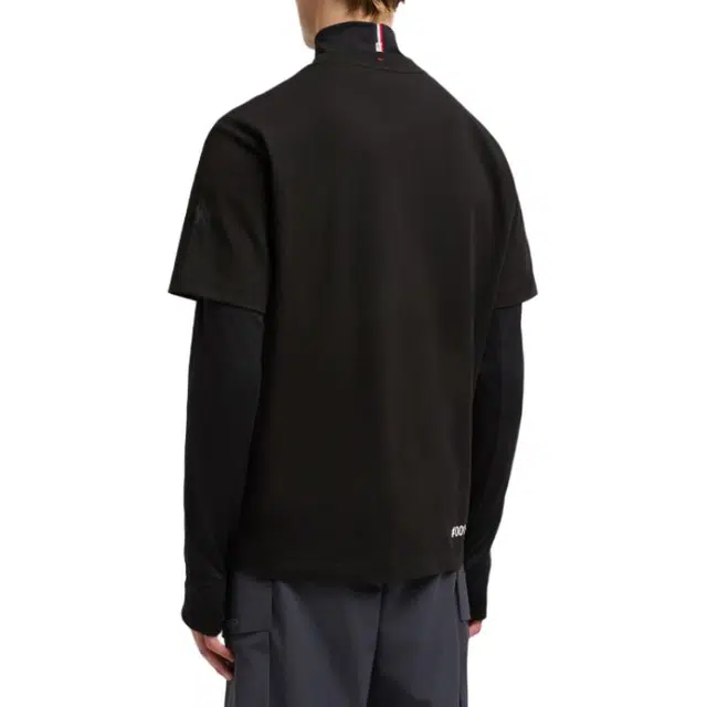 Moncler T