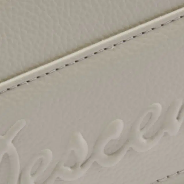 DESCENTE PRO Logo