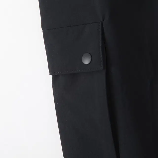 安踏儿童 速干亲肤吸汗针织运动裤 梦幻黑青少年