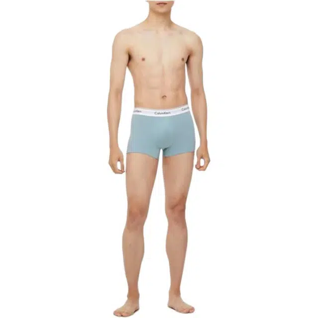 CKCalvin Klein 2