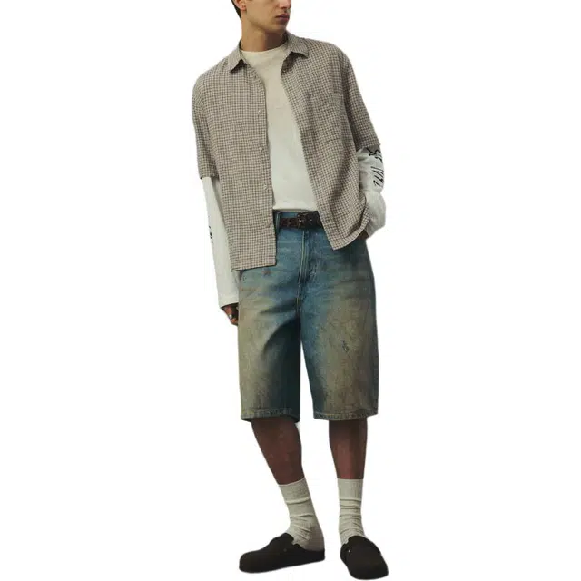 HM