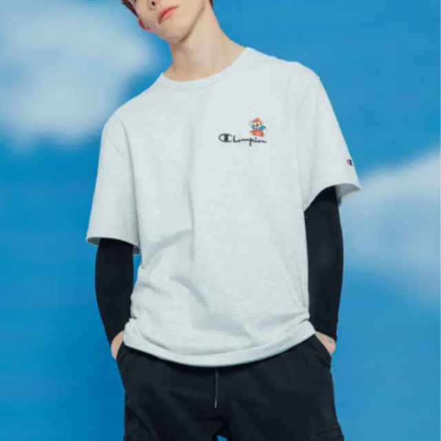 Champion x super mario bros logoT