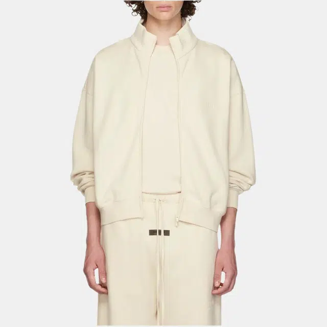 Fear of God Essentials FW22 Fullzip jacket Egg shell Logo