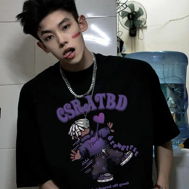 HIPHOPPUNKS T