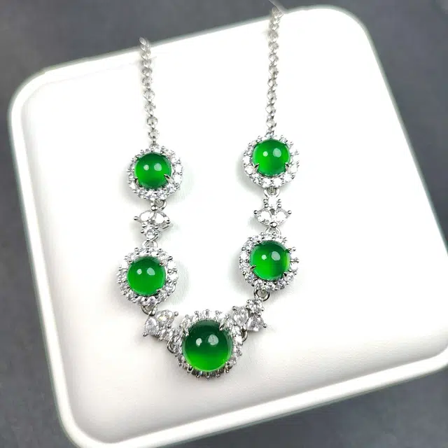 识恩 薄荷冰爱丽丝多子多福 新中式轻奢高级感国潮复古风＃好运 精致简约时尚气质优雅温婉小众设计 玉髓 手链 女款