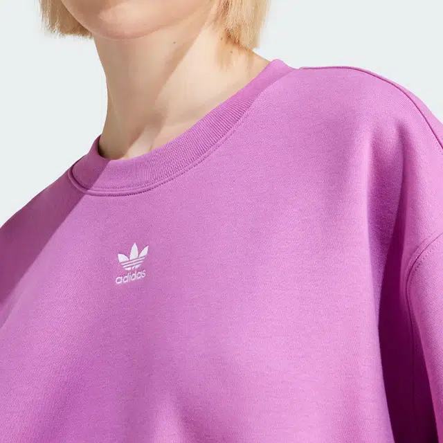 adidas originals Adicolor Essentials Crew Sweatshirt Logo