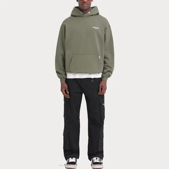 REPRESENT Hoodie Olive