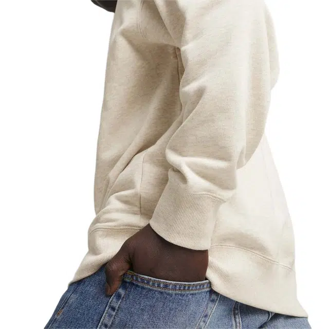 PUMA DOWNTOWN 180 CREW TR Logo