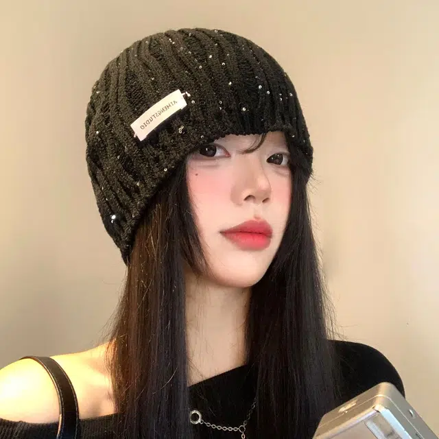 【甜酷辣妹~秋冬必备】 攸委 璀璨高级感亮片宽松显脸小针织帽女冬季保暖加厚 涤纶 街头时尚百搭冷帽包头护耳帽绒线帽 男女同款情侣款