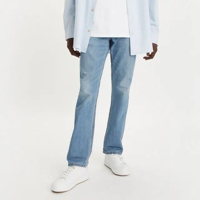 Levis