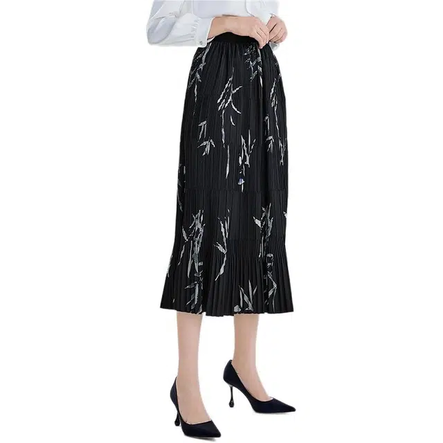 NINE WEST