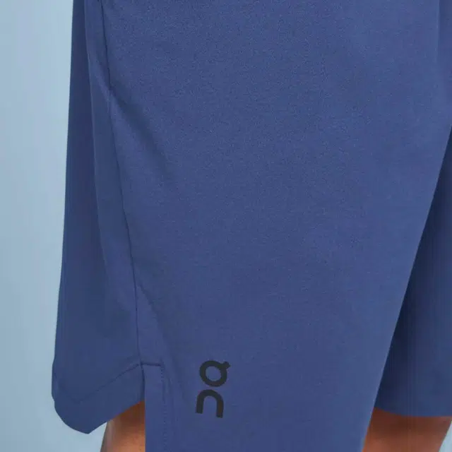 On Focus Shorts