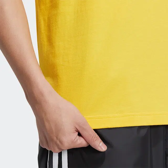 adidas neo T