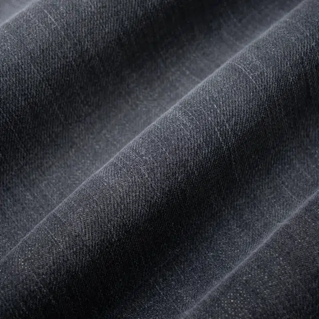 EMPORIO ARMANI SS25