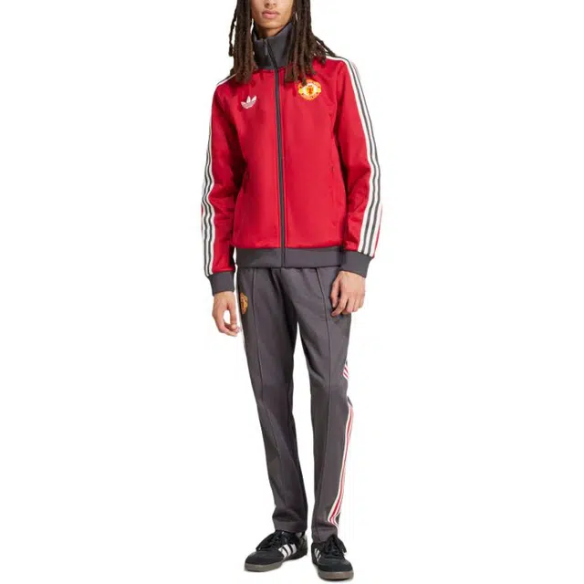 adidas Originals Tracktop Manchester United Victory Red
