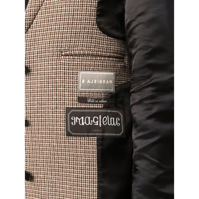 MM6 Maison Margiela FW21 Logo