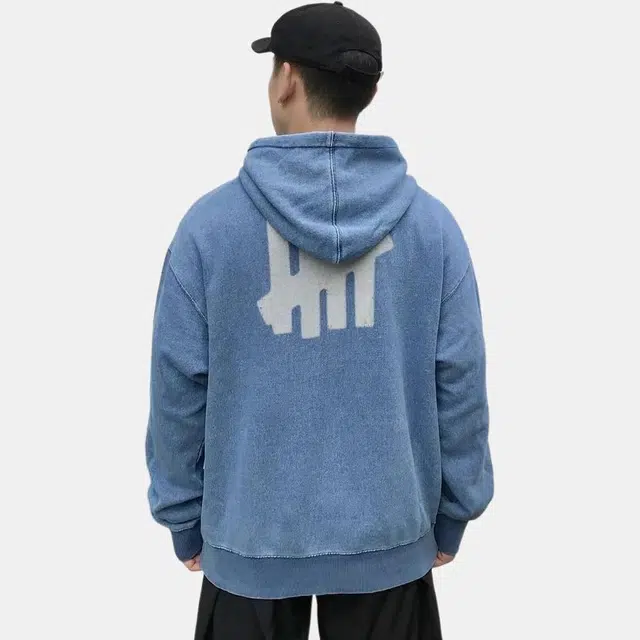 UNDEFEATED Five Stripes Logo Hoodie