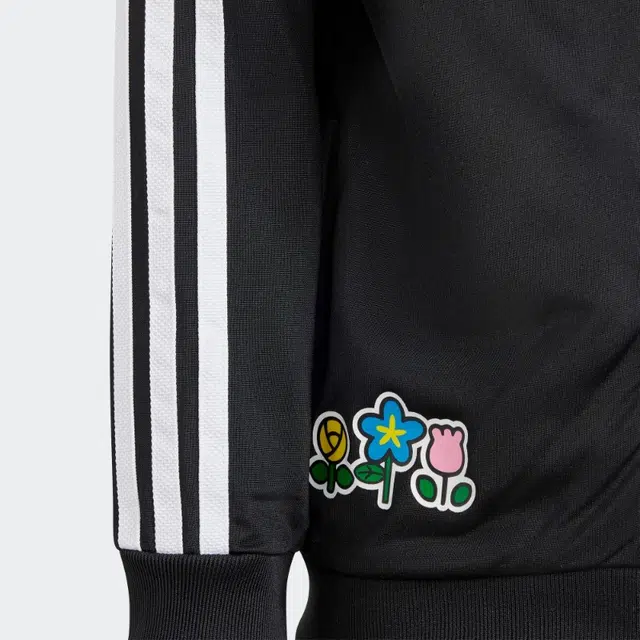adidas x HELLO KITTY FW23
