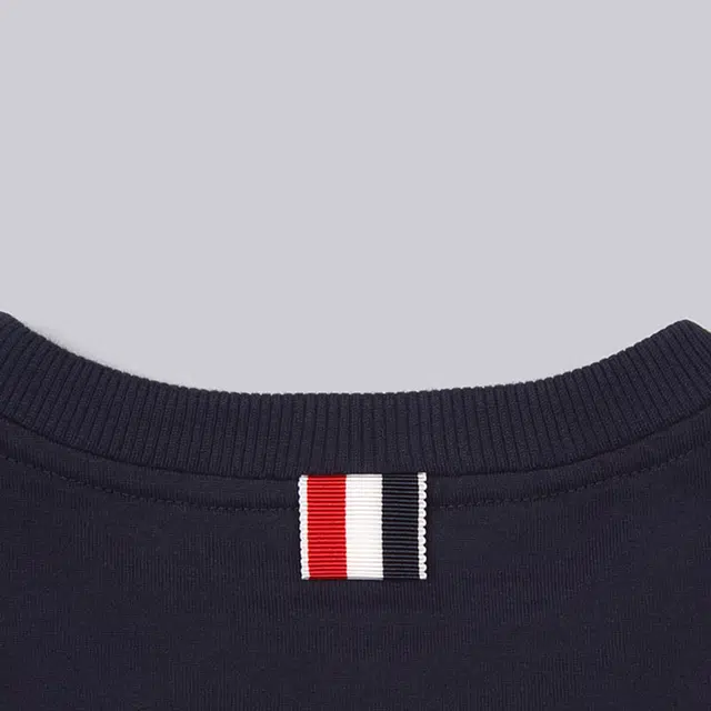 THOM BROWNE SS22 T
