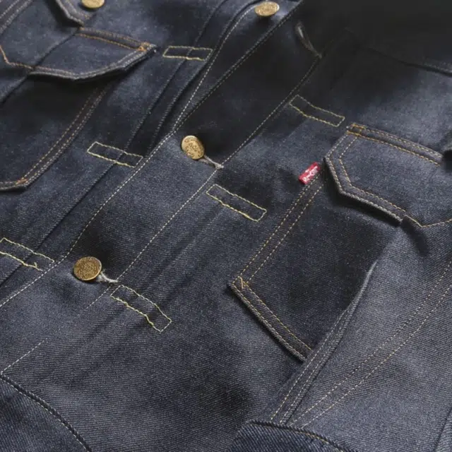 levis x Sacai SS25 logo