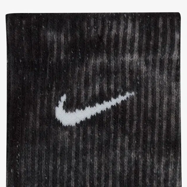 Nike Everyday Plus 1