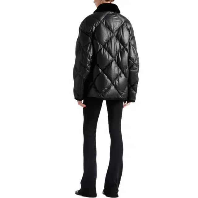 PRADA Logo