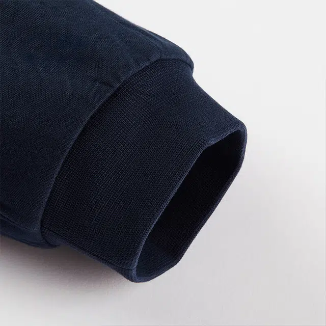 中小童 安踏儿童 复古拼接字母中腰舒适透气束脚针织运动裤 纯亚蓝