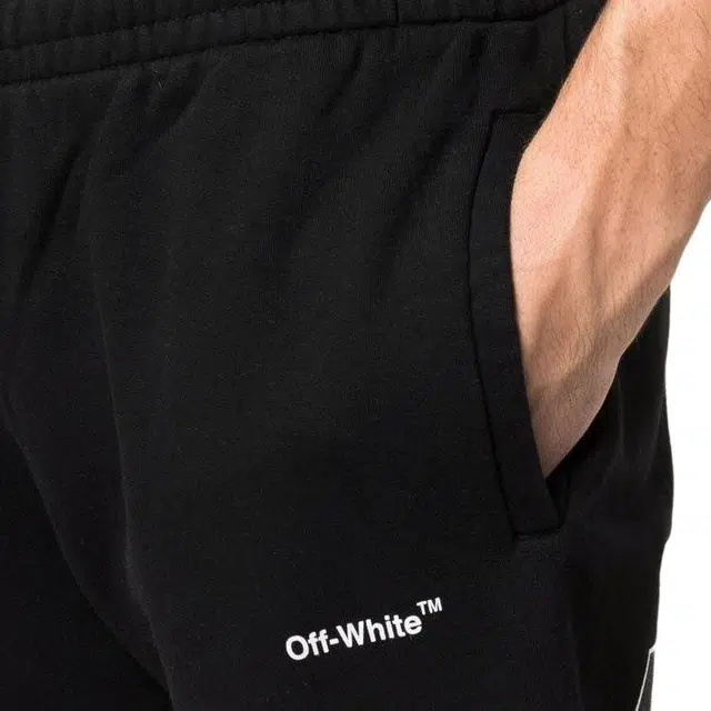 OFF-WHITE SS22 Logo