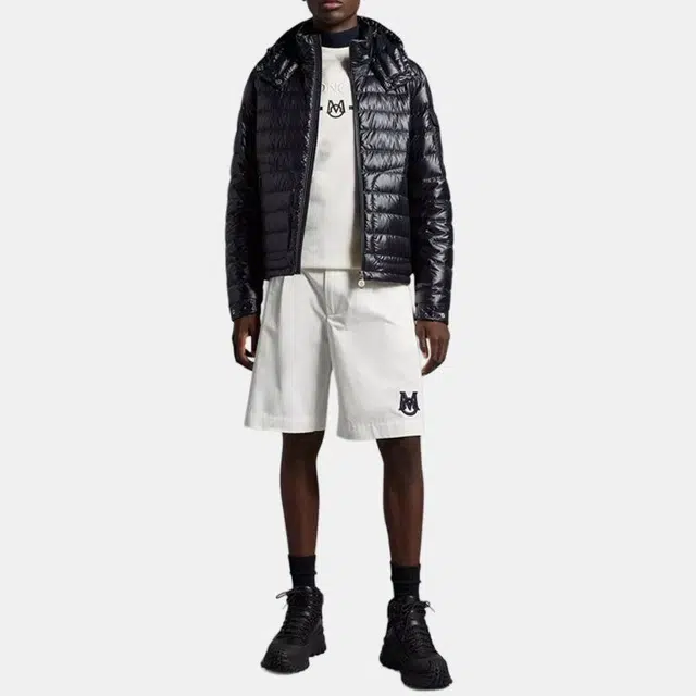 Moncler SS23 Lauros Logo