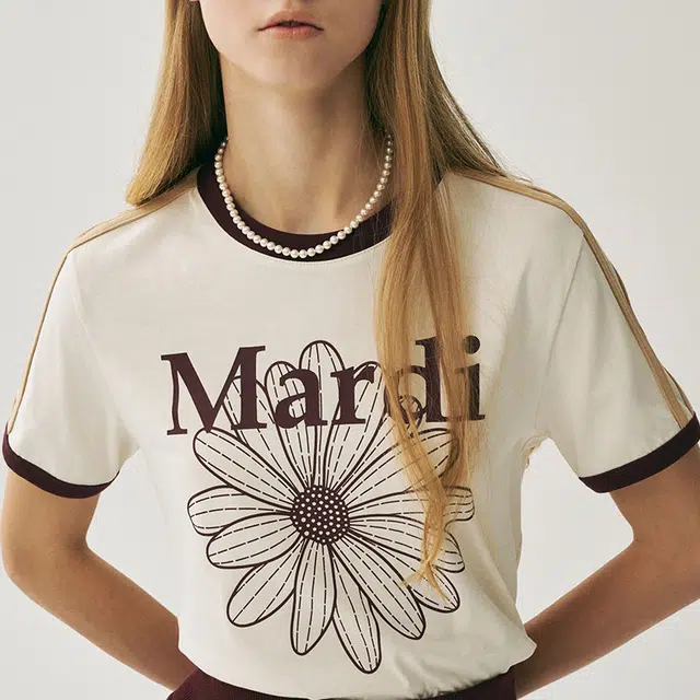 MARDI MERCREDI LINGER TSHIRT FLOWERMARDI_CREAM BURGUNDY SS25T