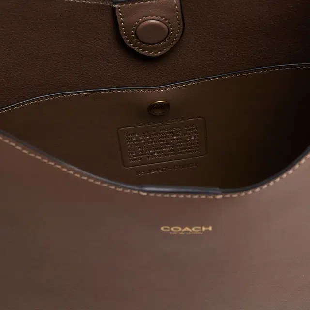 COACH Brooklyn 28Logo