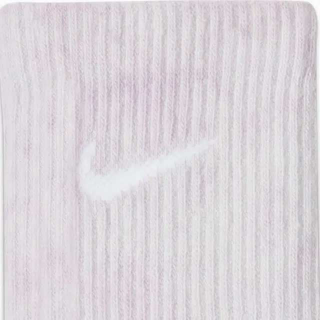 Nike Everyday Plus Logo 1