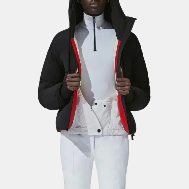 Moncler FW21 logo
