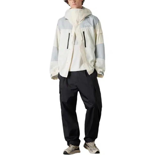 THE NORTH FACE UE SS25 logo