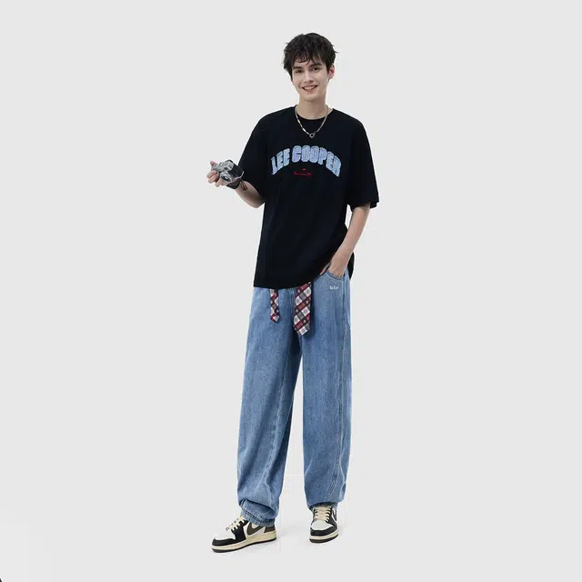 Lee Cooper