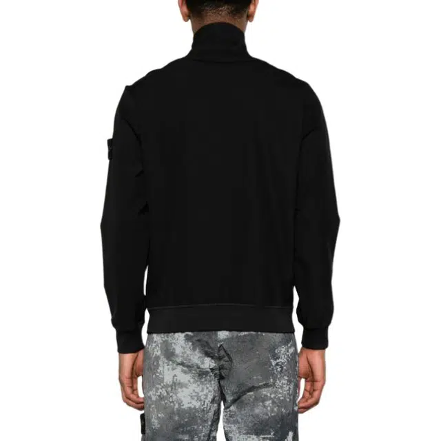 STONE ISLAND