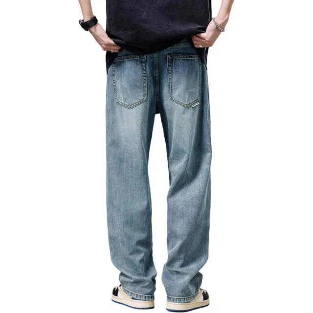 Lee Cooper