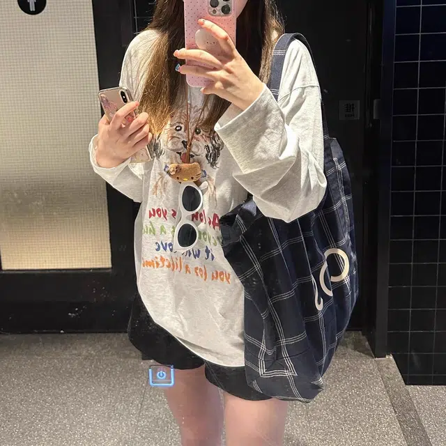 Kiki Clothing Boutique T
