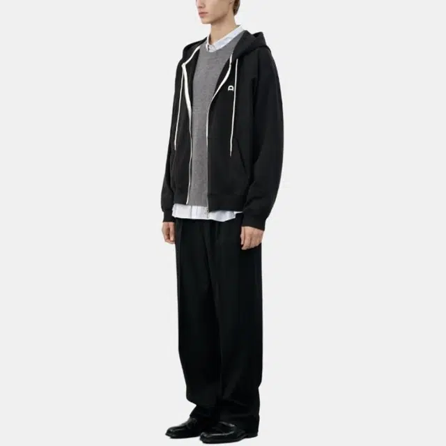 Dunst UNISEX LEATHER LOGO ZIP-UP HOODIE BLACK