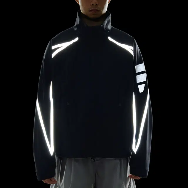 adidas FOS SS25 FUTURE STYLE WOVEN logo