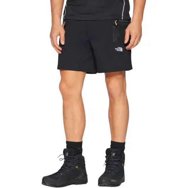 THE NORTH FACE Class V Pathfinder Belted Shorts Logo
