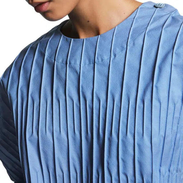 ISSEY MIYAKE T