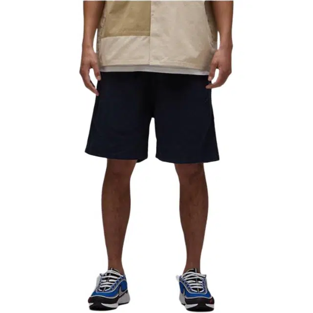 UNDEFEATED SS25 Logo